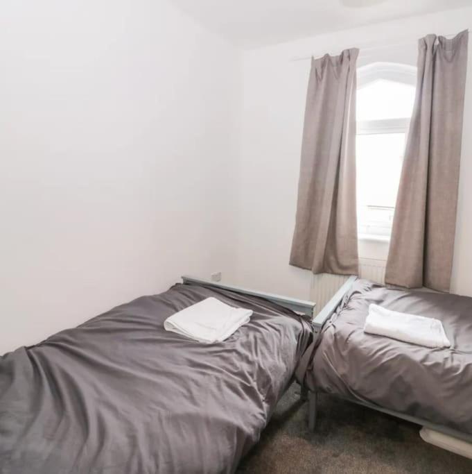 Castle Manor, 4 Bed Seaside Retreat Apartment Scarborough Bagian luar foto